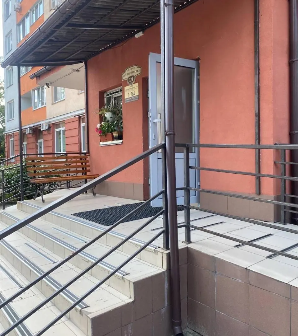 В 2 Минутах Від Метро Чудова Квартира В Новому Домі location